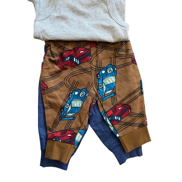 Carter's 4 Piece Short Sleeve Bodysuit & Jogger Pant Sets NEW WITH TAGS - Picture 4 of 4